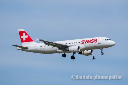 HB-IJD (msn 553)