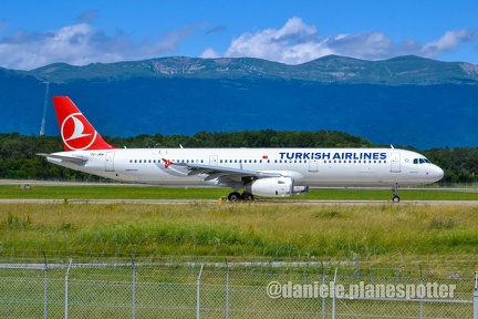 TC-JRN (msn 4654)