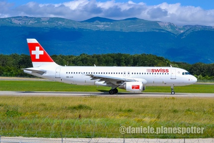 HB-IJX (msn 1762)