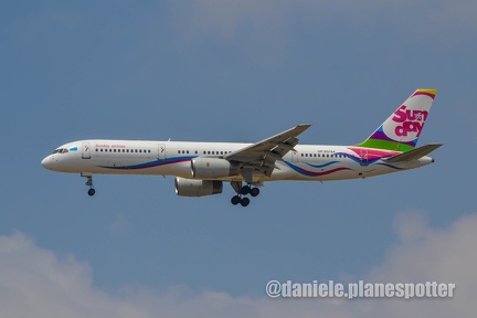 UP-B5704 (msn 25884)