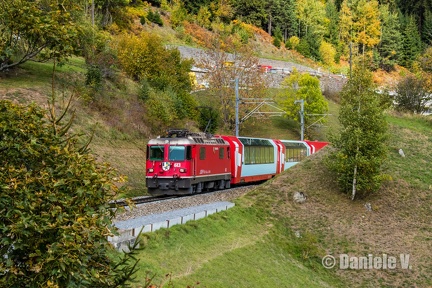 Ge 4/4 II 613 + GEX