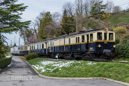 DSC 2035