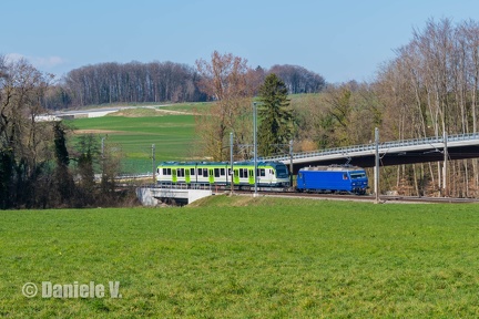 Re 456 111-4 et Be 4/4 64 LEB